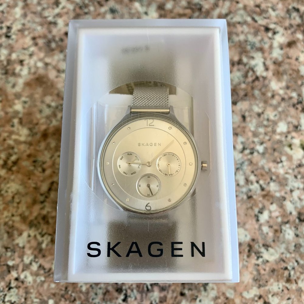 NEW Skagen Women's SKW2312 Chronograph Crystal Stainless Steel Watch